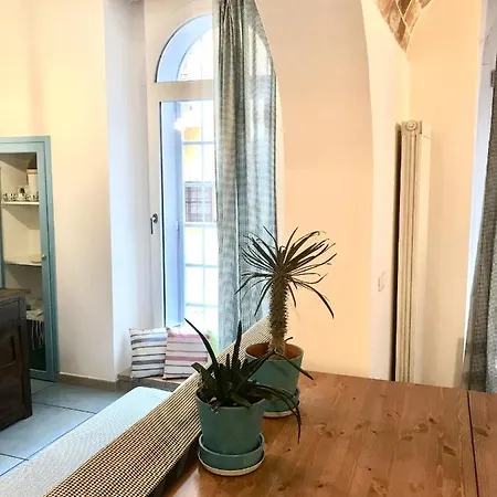 Il Melograno La Casa Nel Vicoletto *