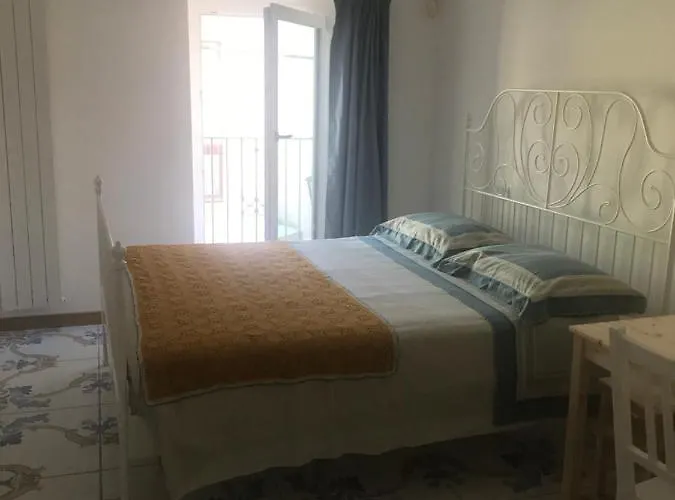 Il Melograno La Casa Nel Vicoletto Ferienhaus Lanciano