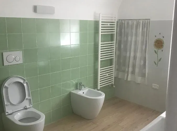 Il Melograno La Casa Nel Vicoletto *