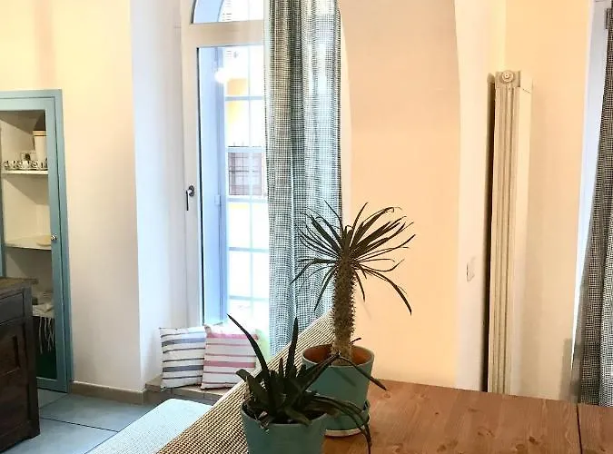 Il Melograno La Casa Nel Vicoletto *