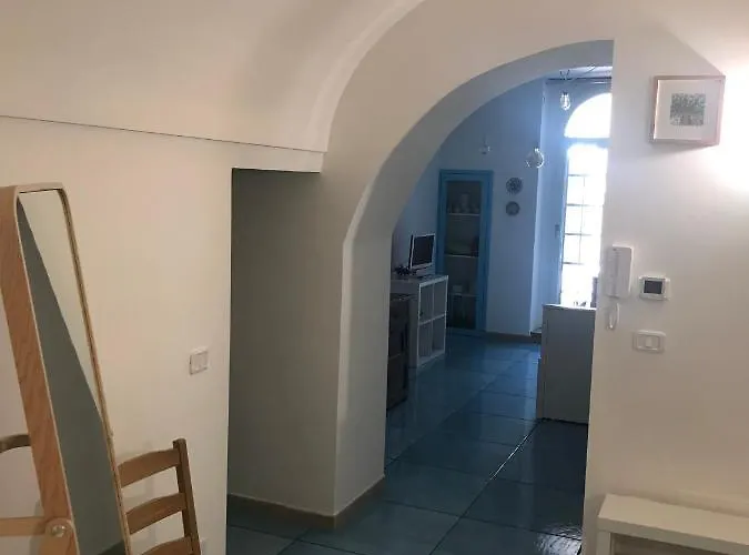 בית נופש Il Melograno La Casa Nel Vicoletto לנצ'יאנו